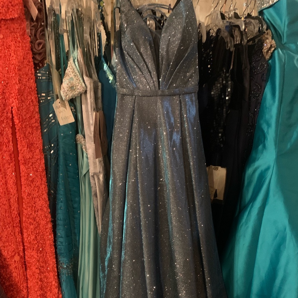 beautiful david’s bridal size 0